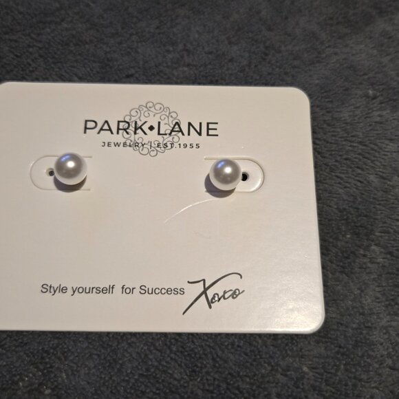 Parklane Necklace and Earrings - Picture 3 of 3